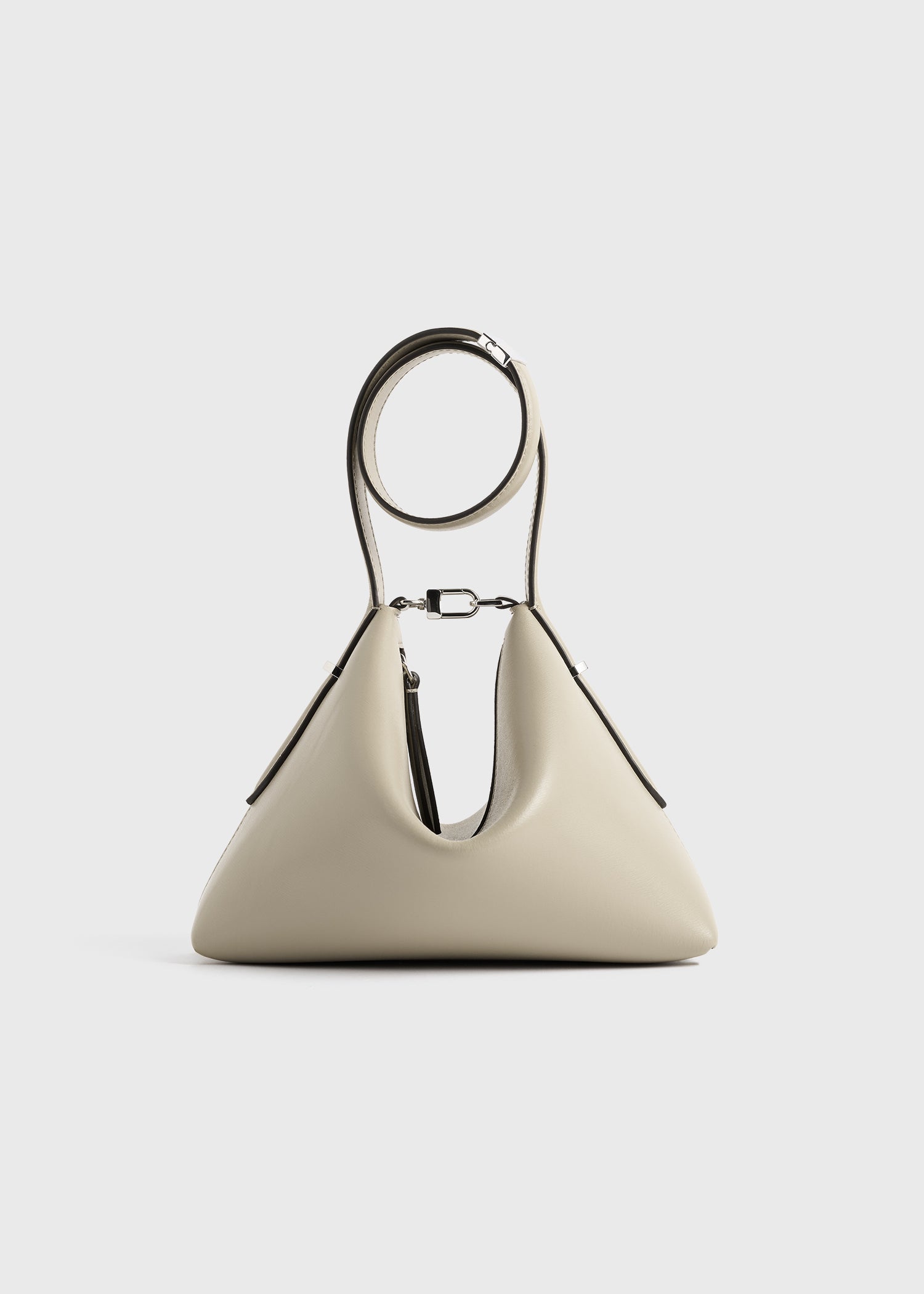 Bevel leather wristlet fawn
