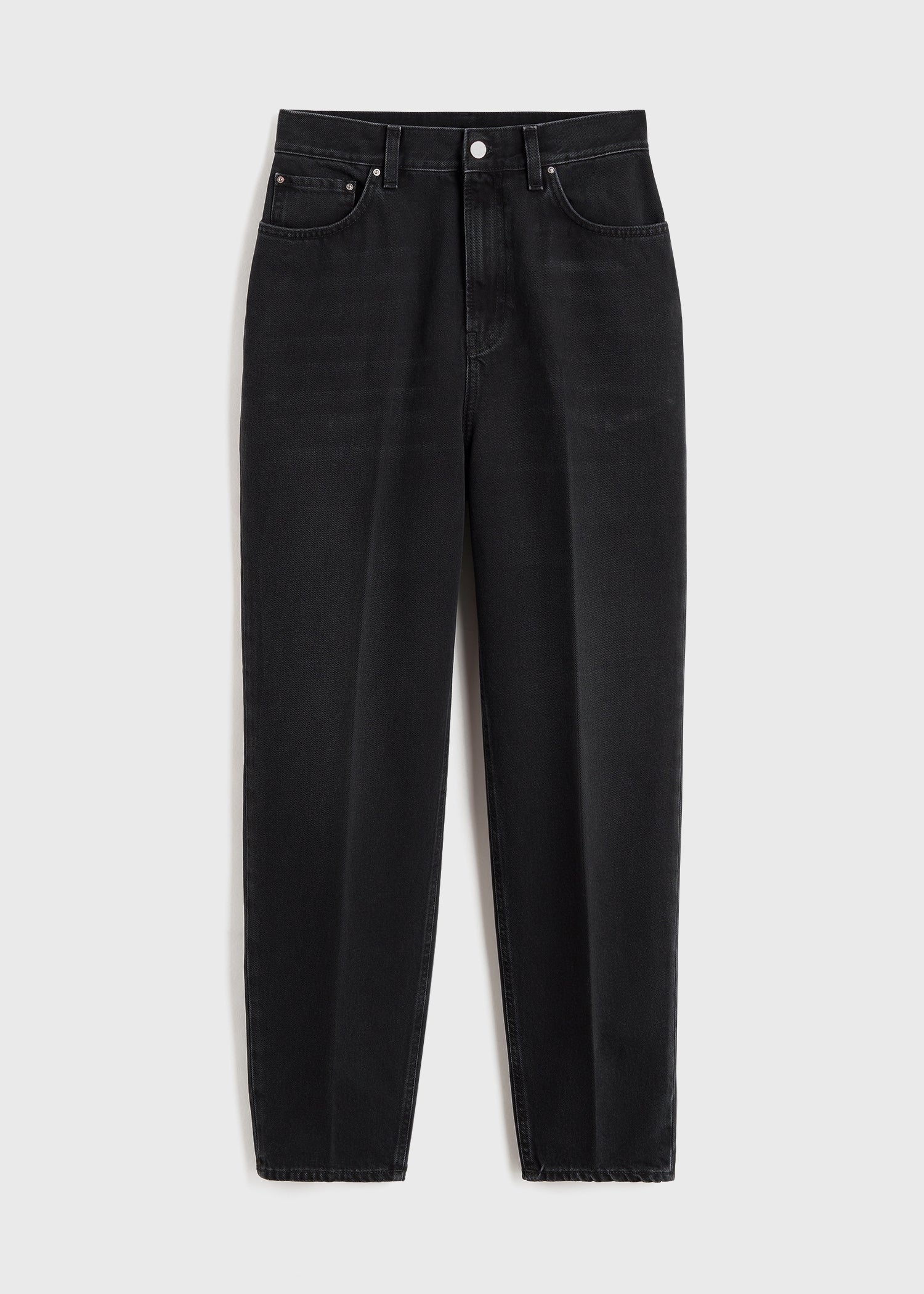Tapered leg denim faded black