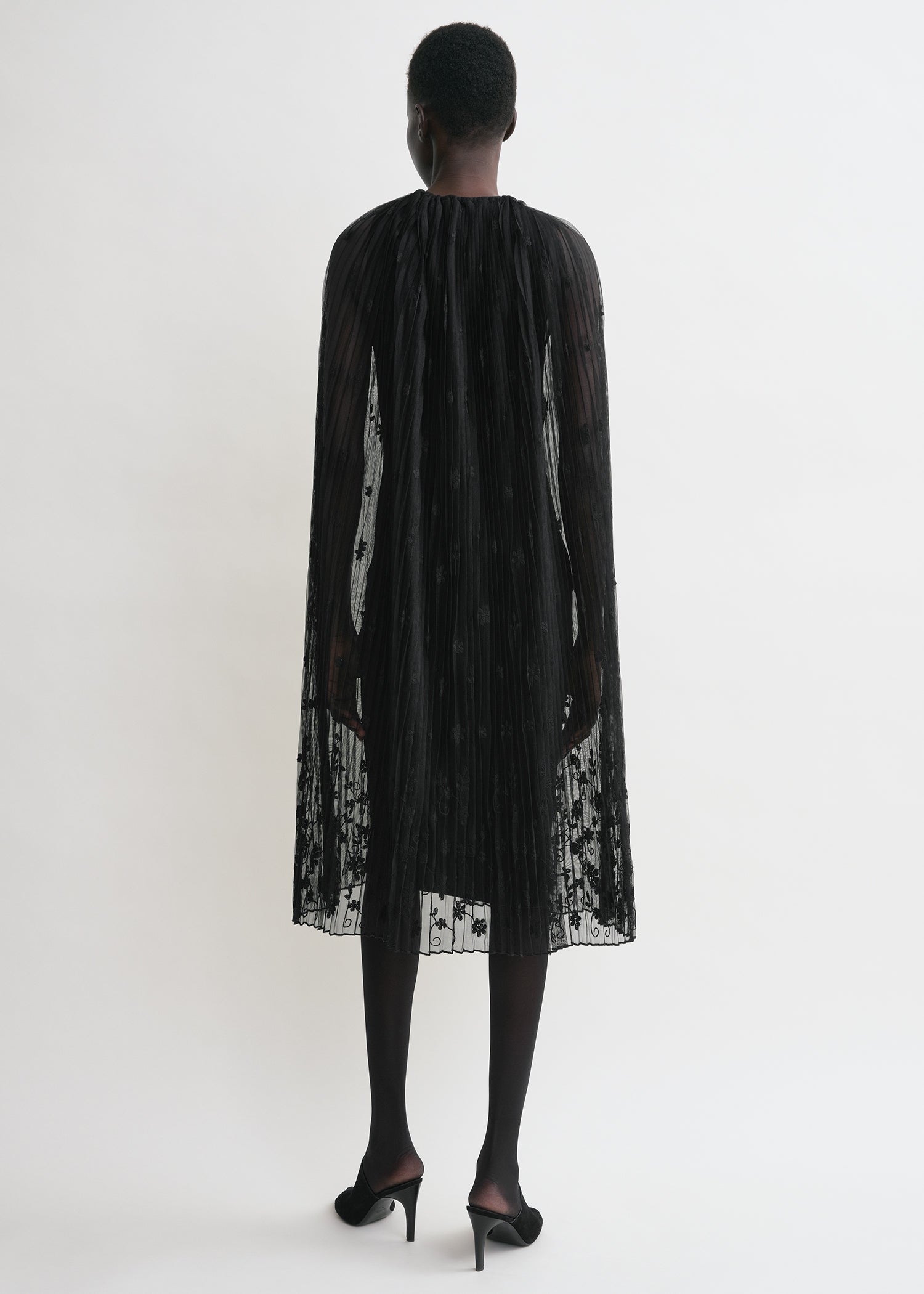 Floral tulle cape black/black