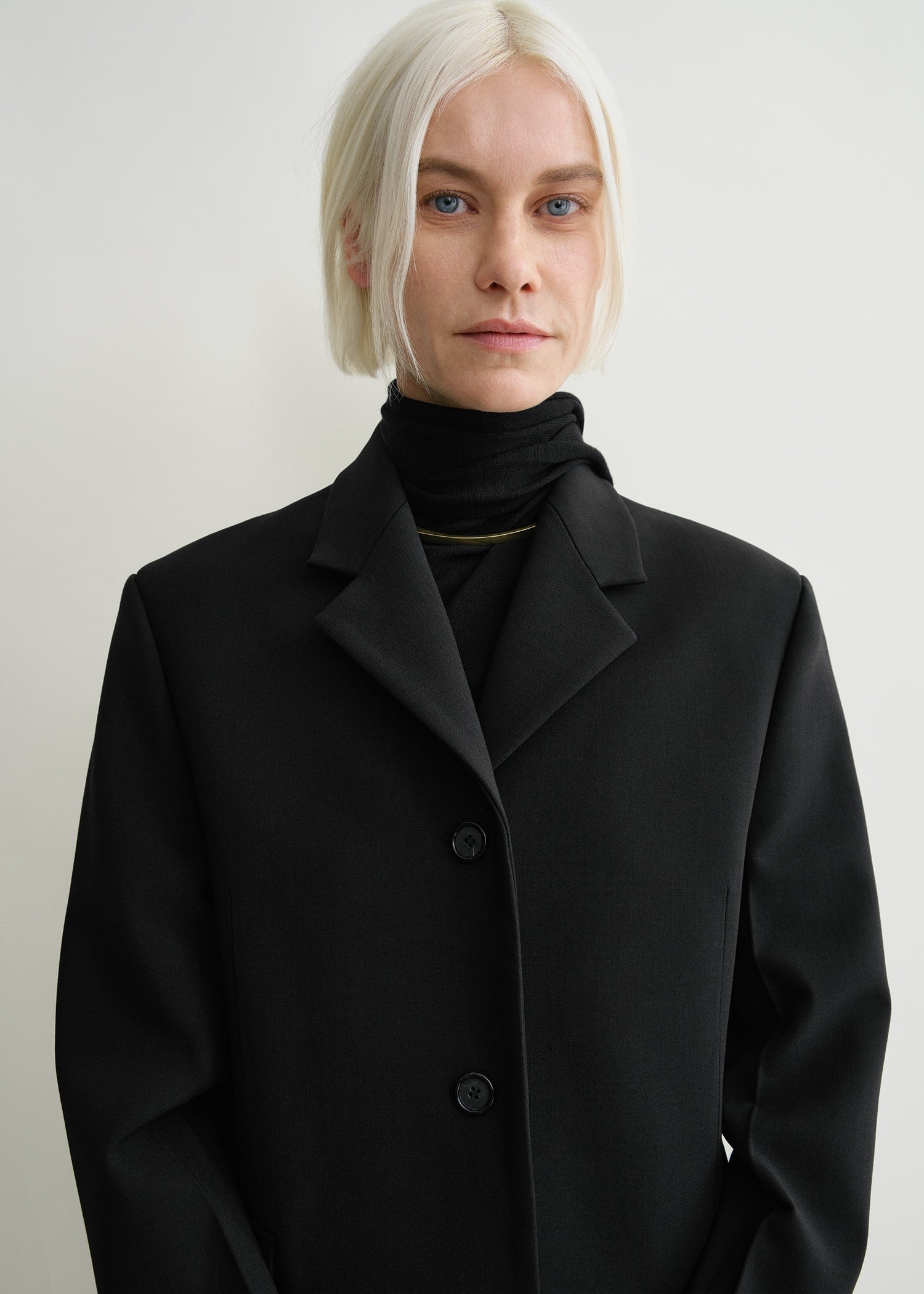 Straight blazer black