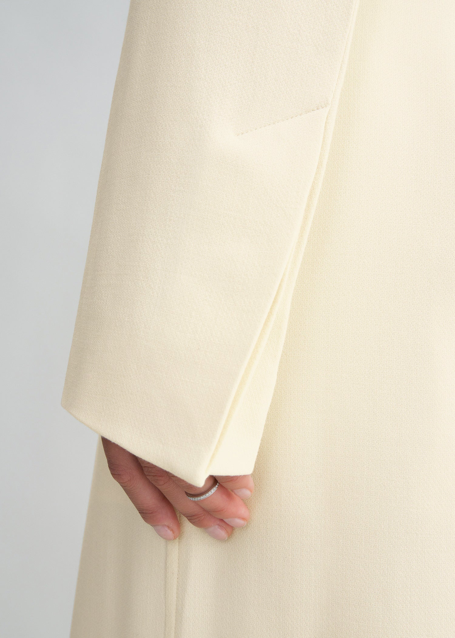 Pocket dress butter