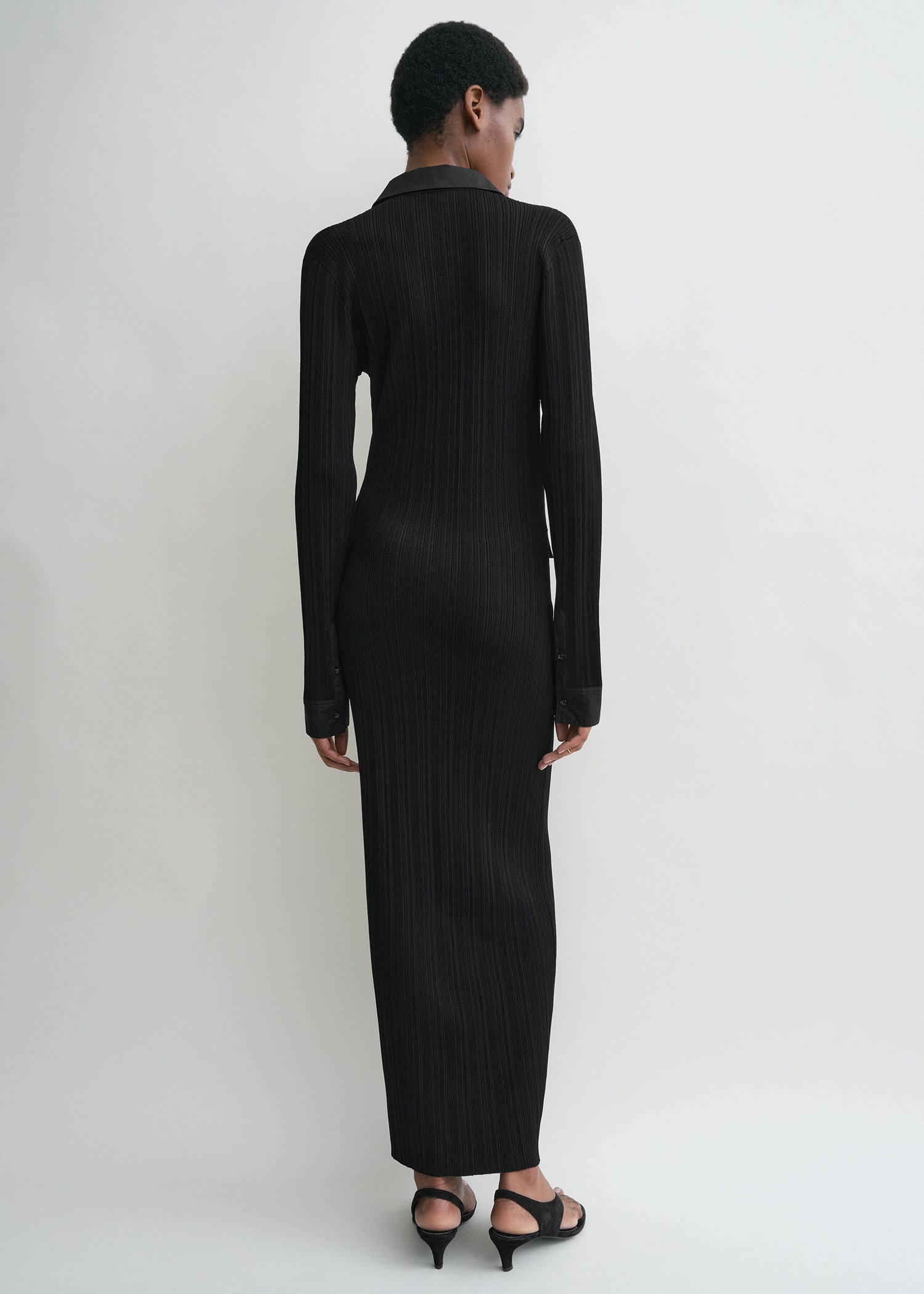 Knitted shirt dress black