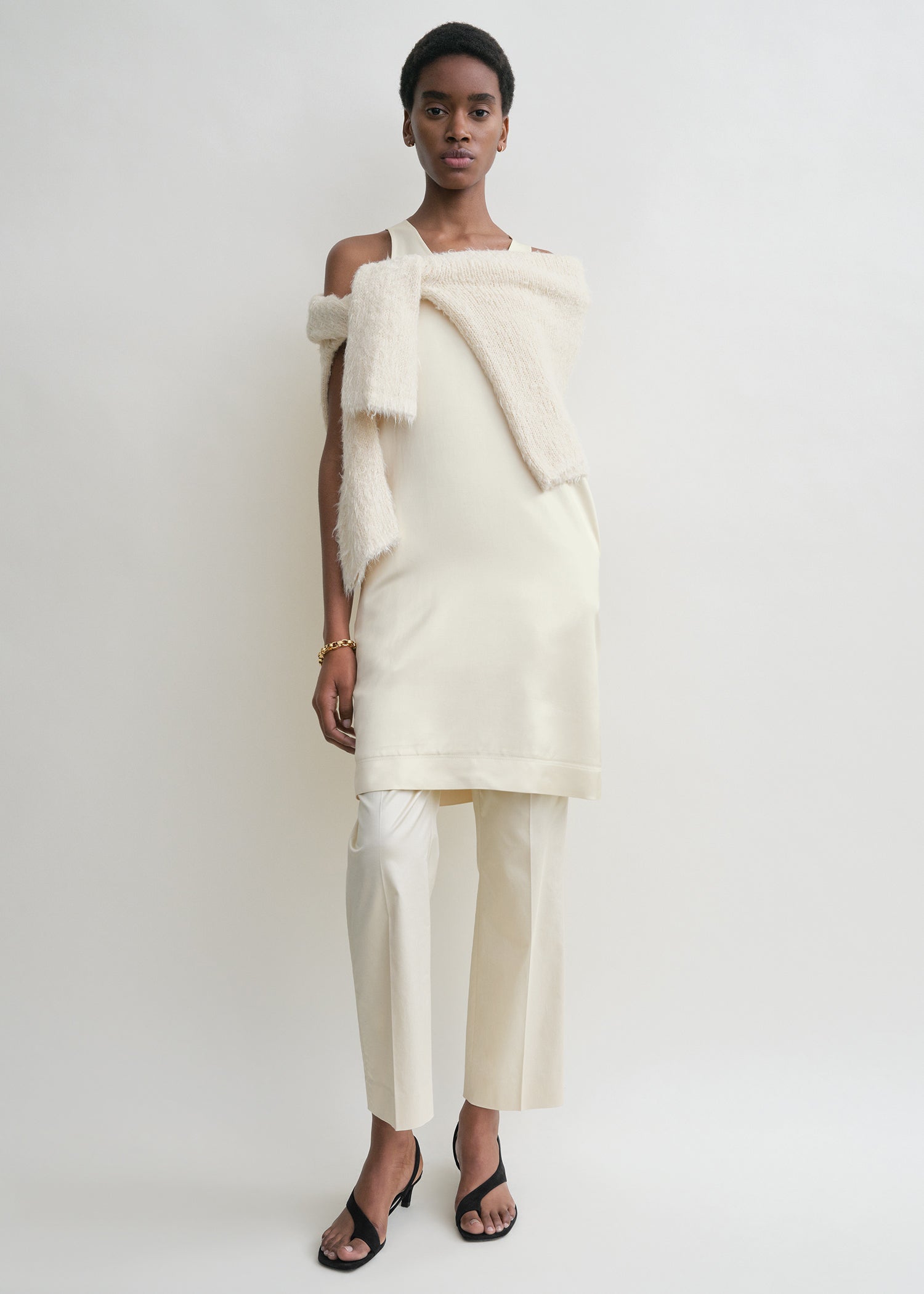 Scoop-neck dress ecru