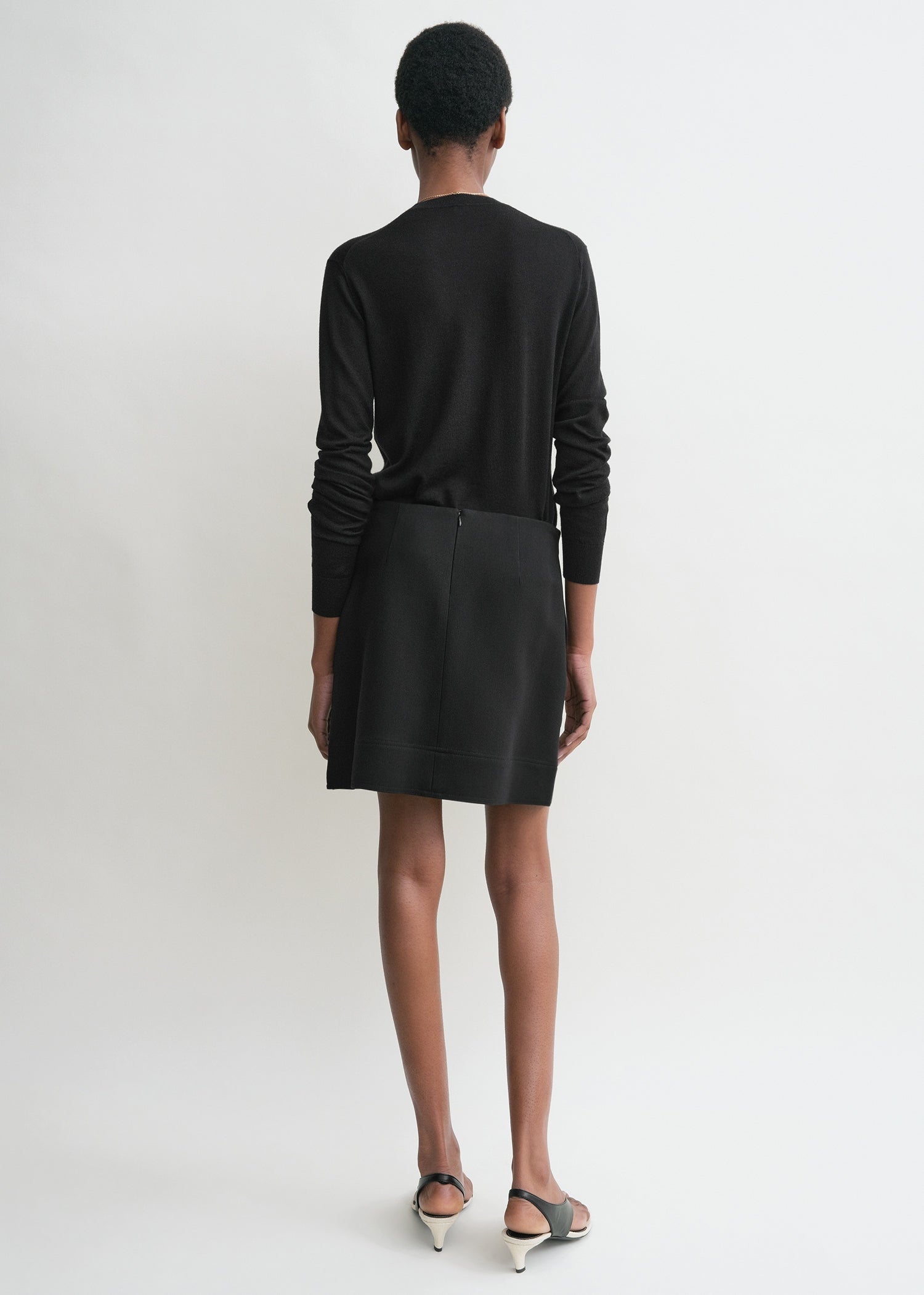 Crepe mini skirt black