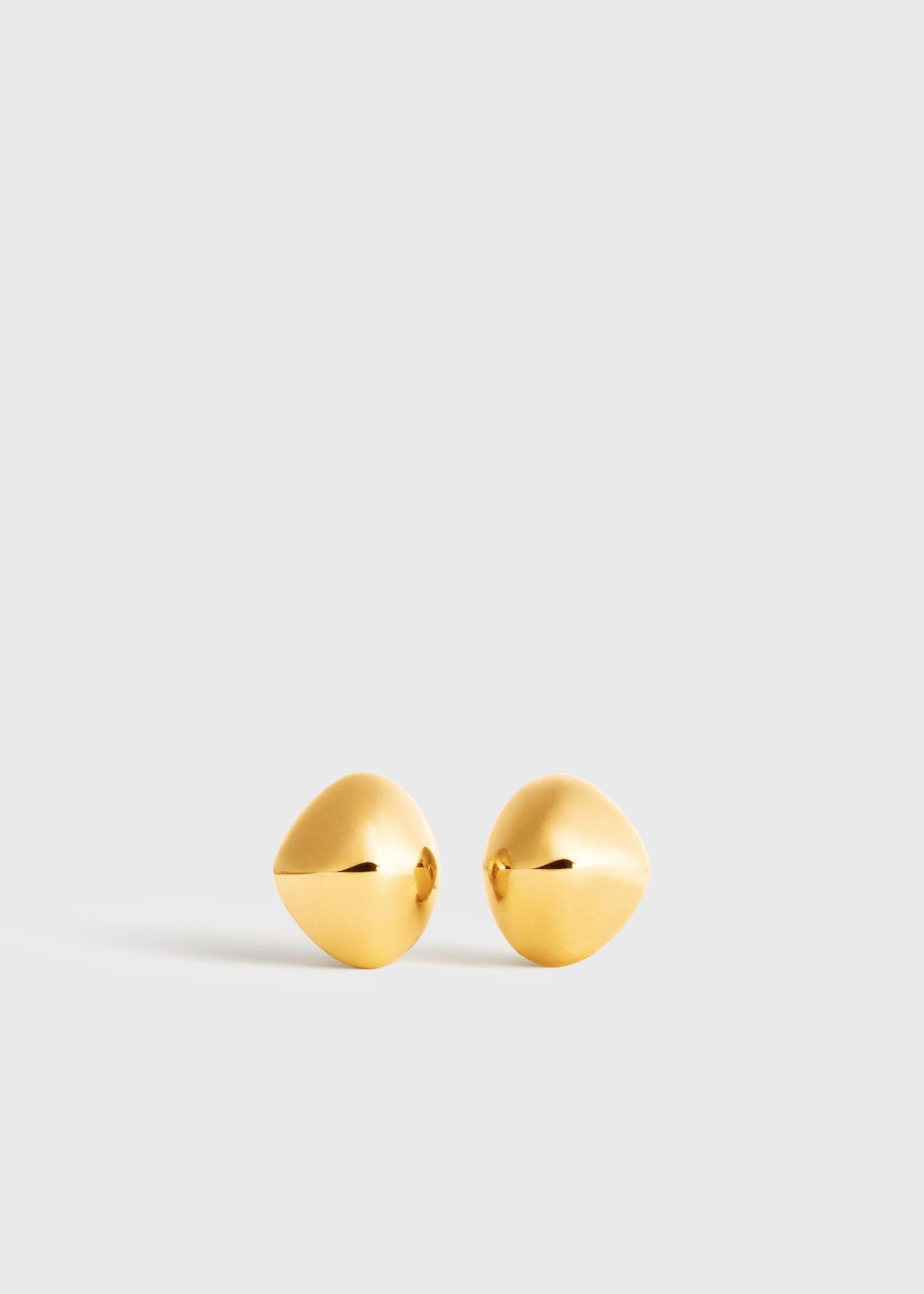 Pebble studs gold