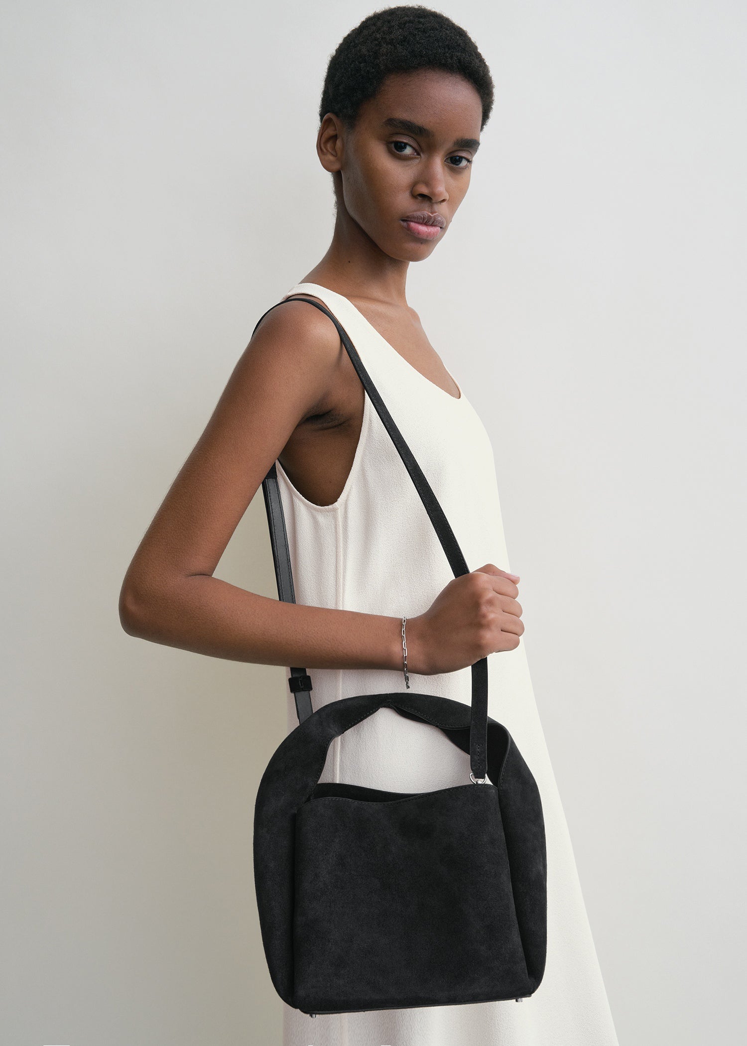 Suede bucket bag black
