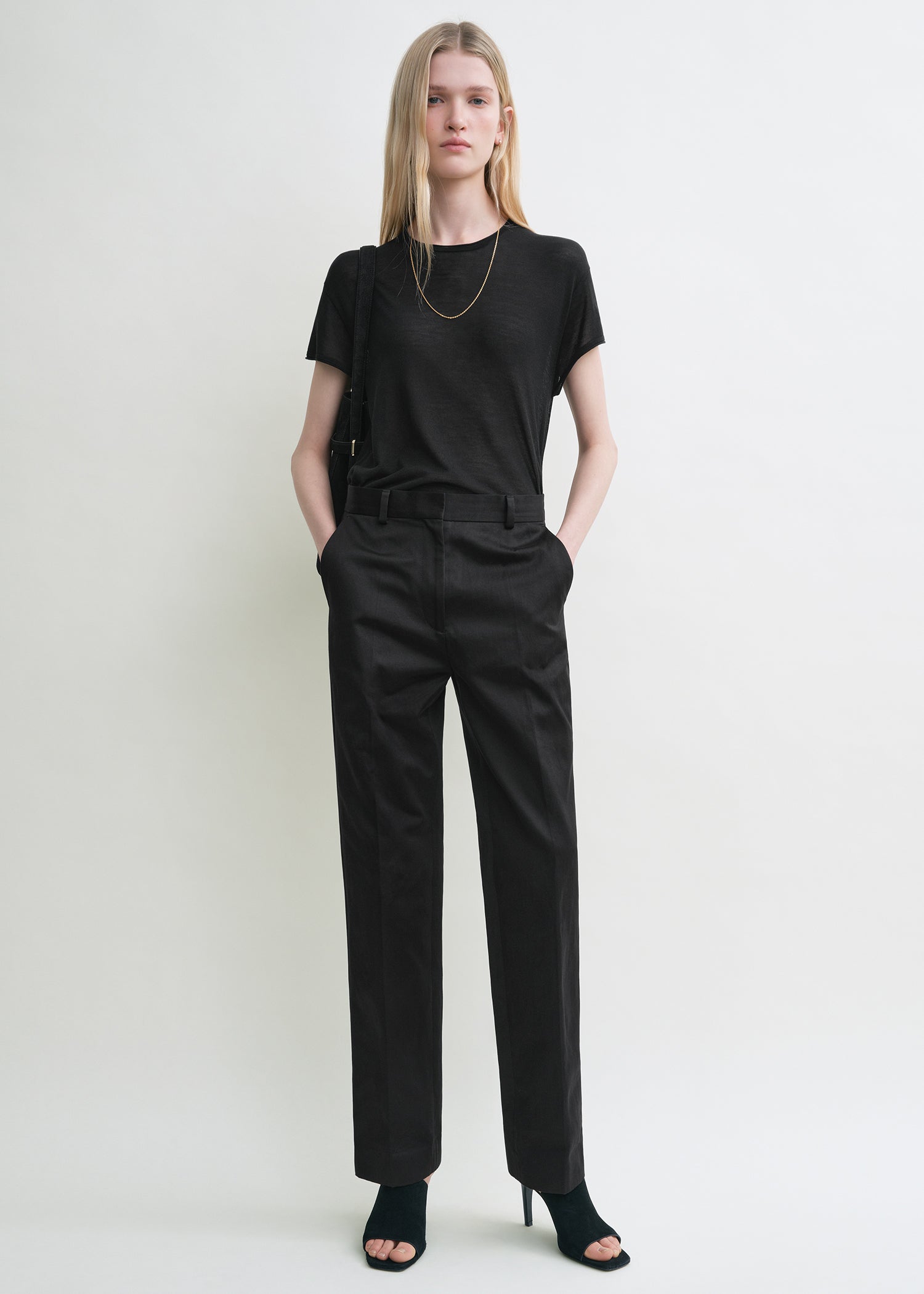 Tailored chinos black
