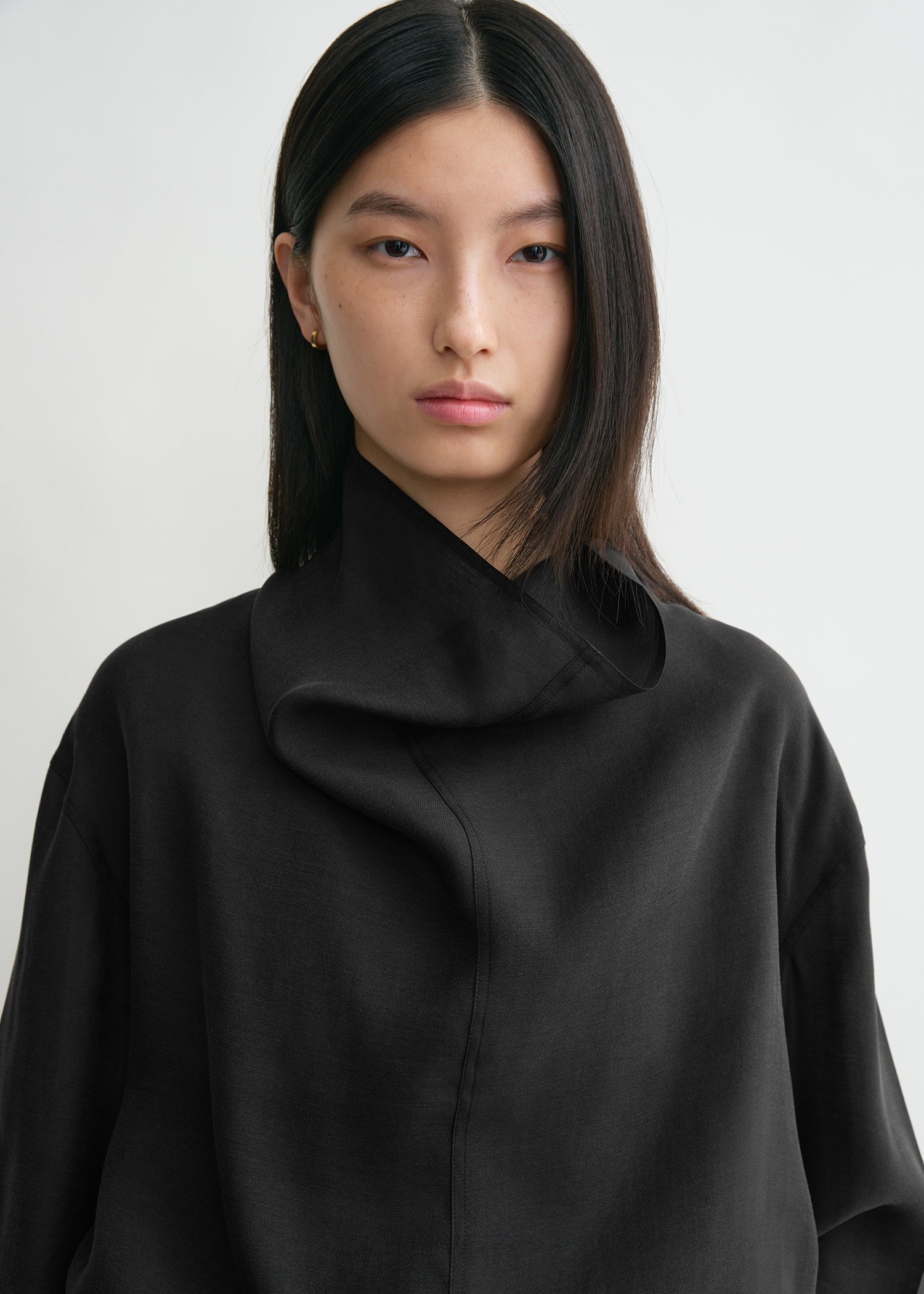 Funnel-neck organza blouse black
