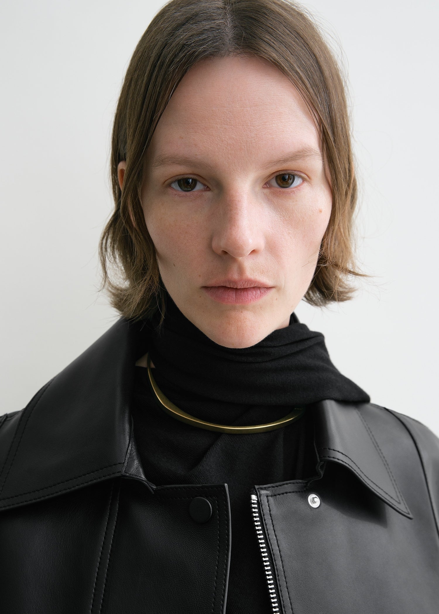 Double leather cape black