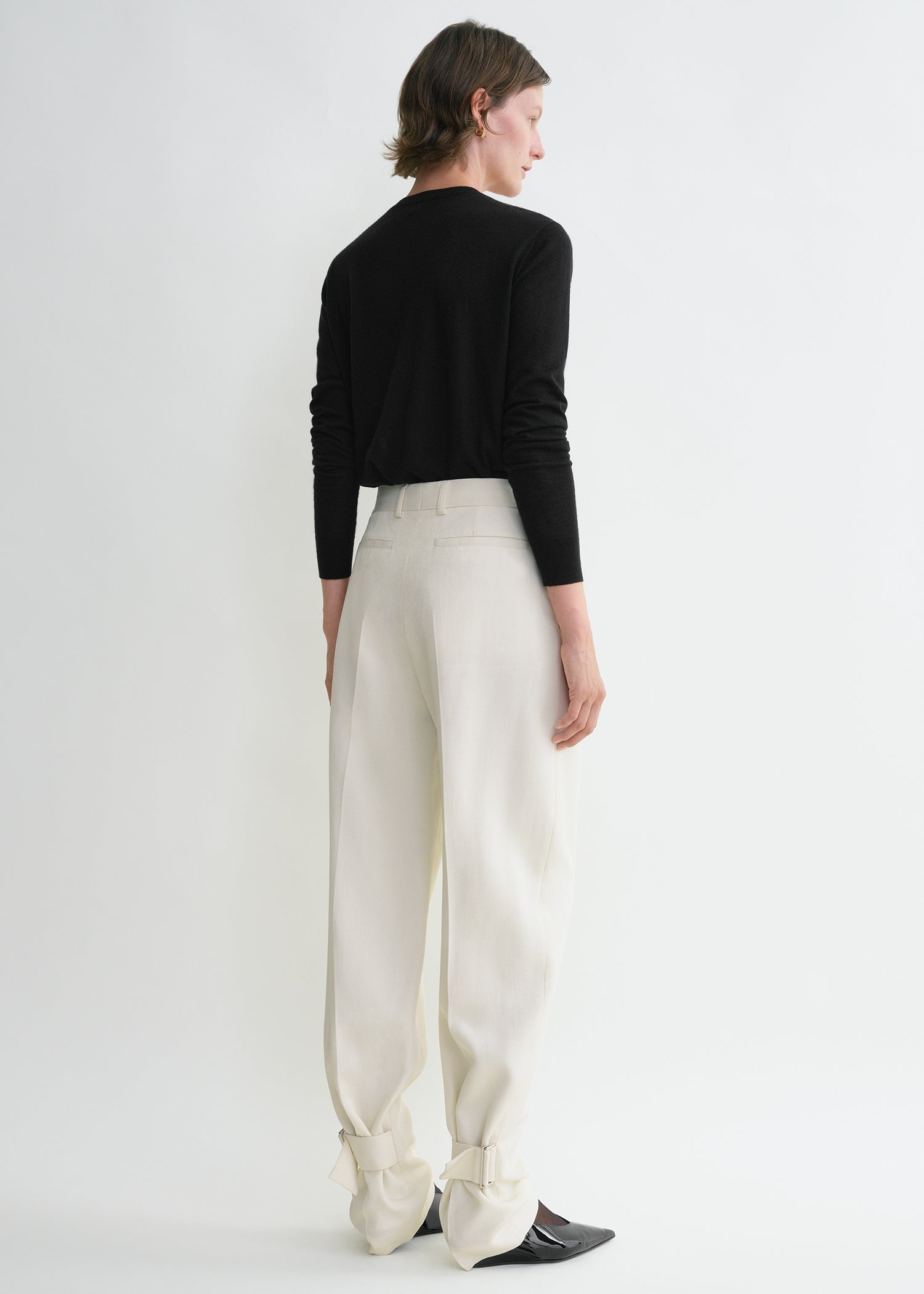 Buckled slouch trousers ecru