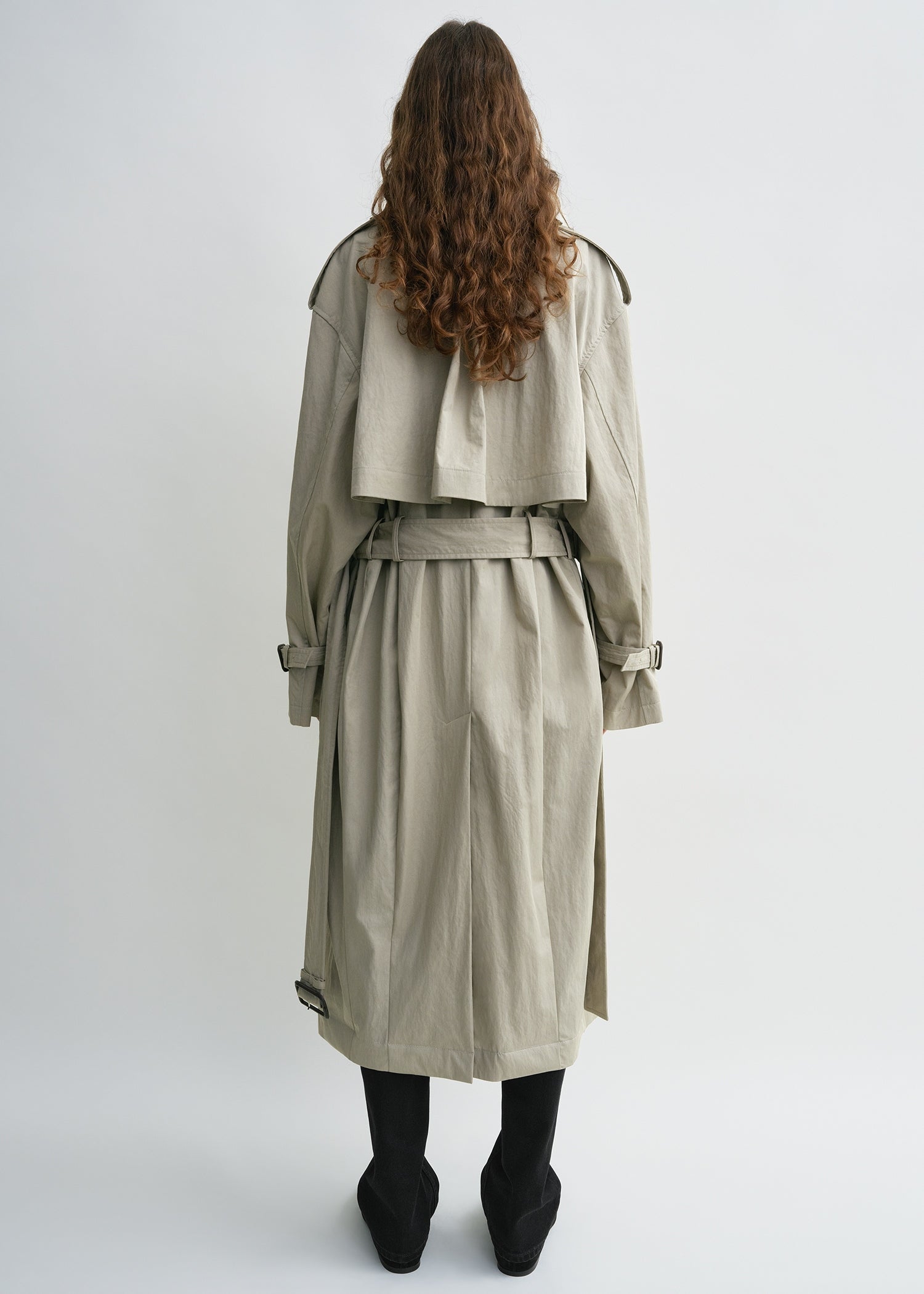Crisp summer trench clay