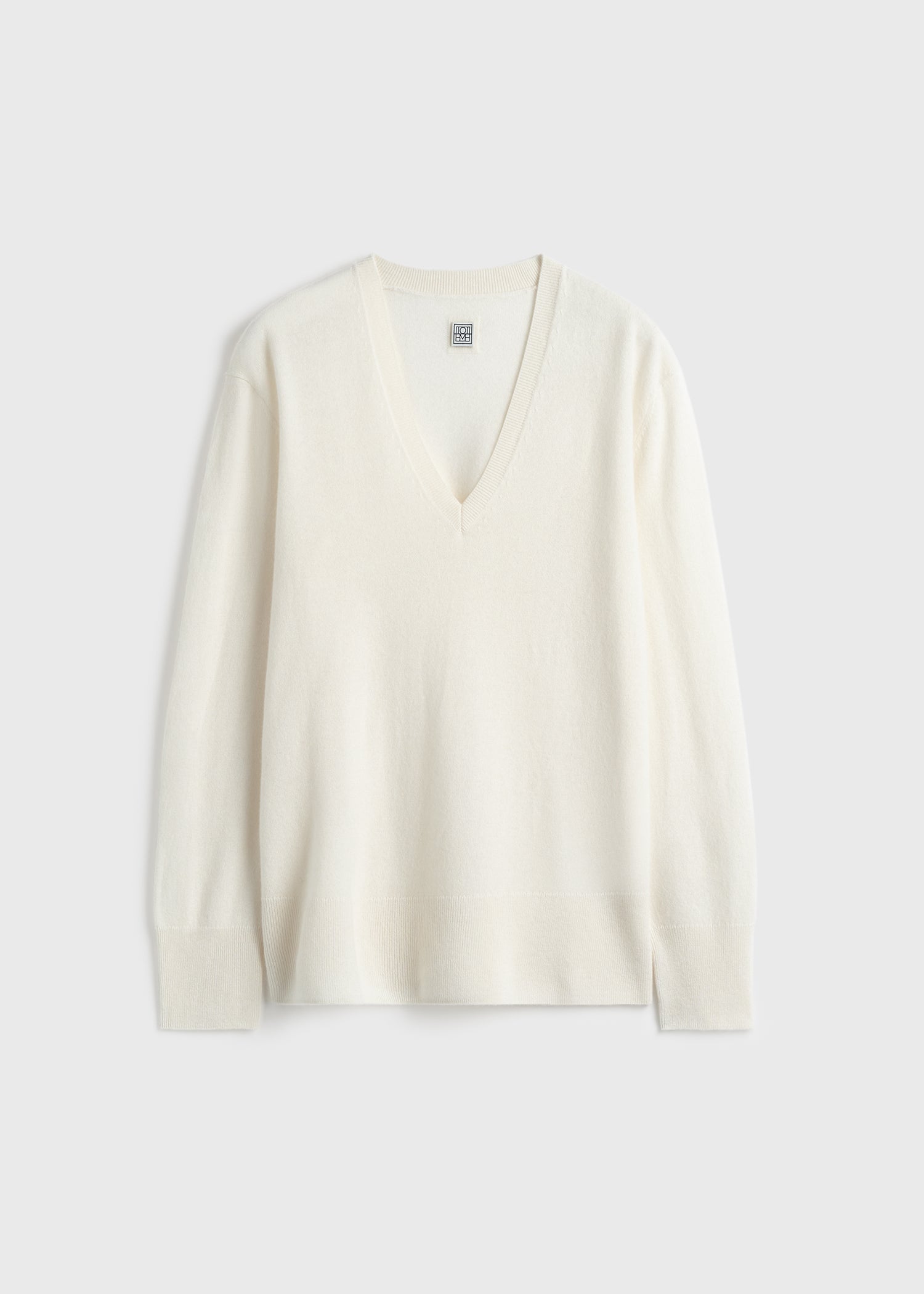 Cashmere V-neck knit ecru