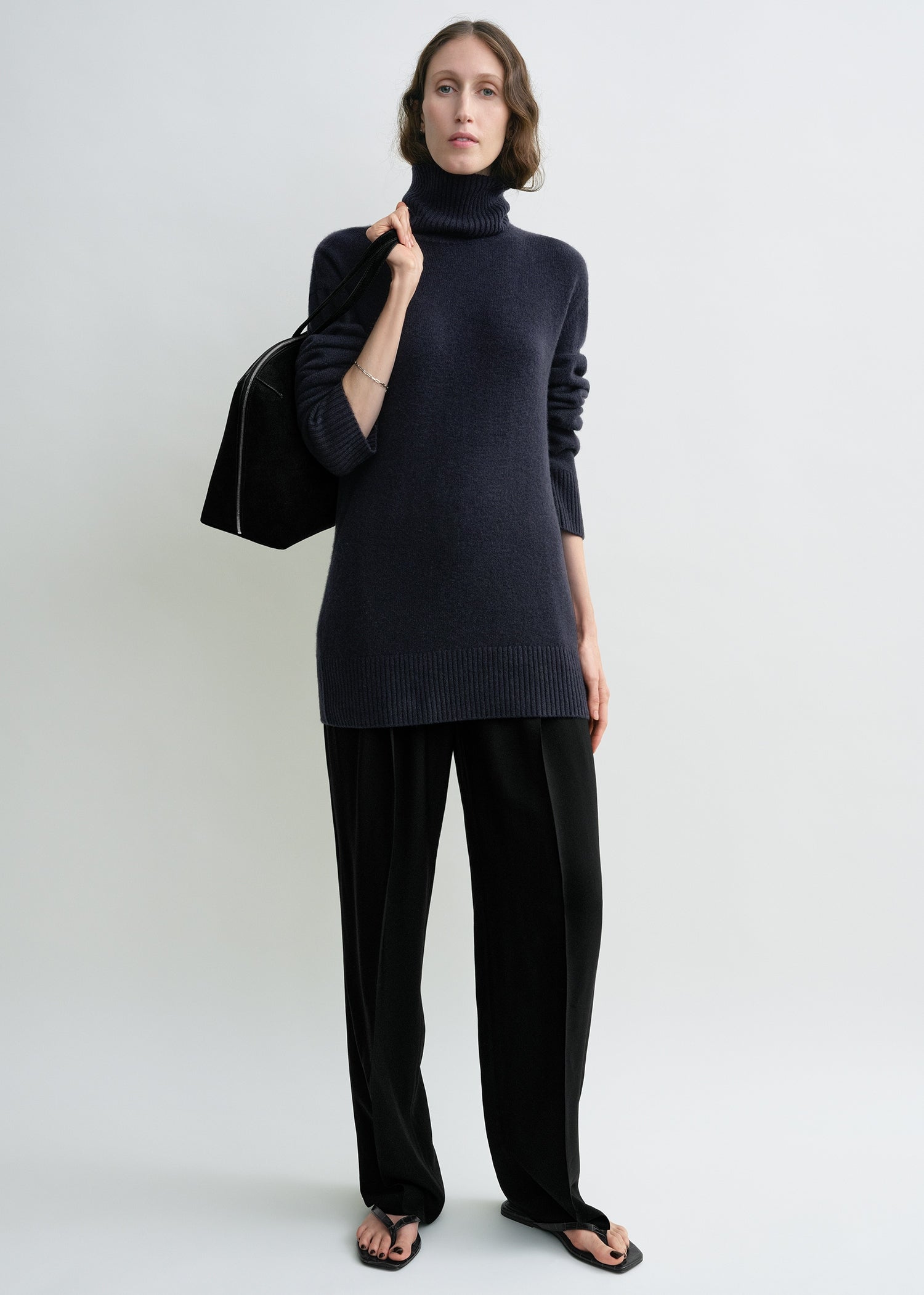 Cashmere turtleneck navy