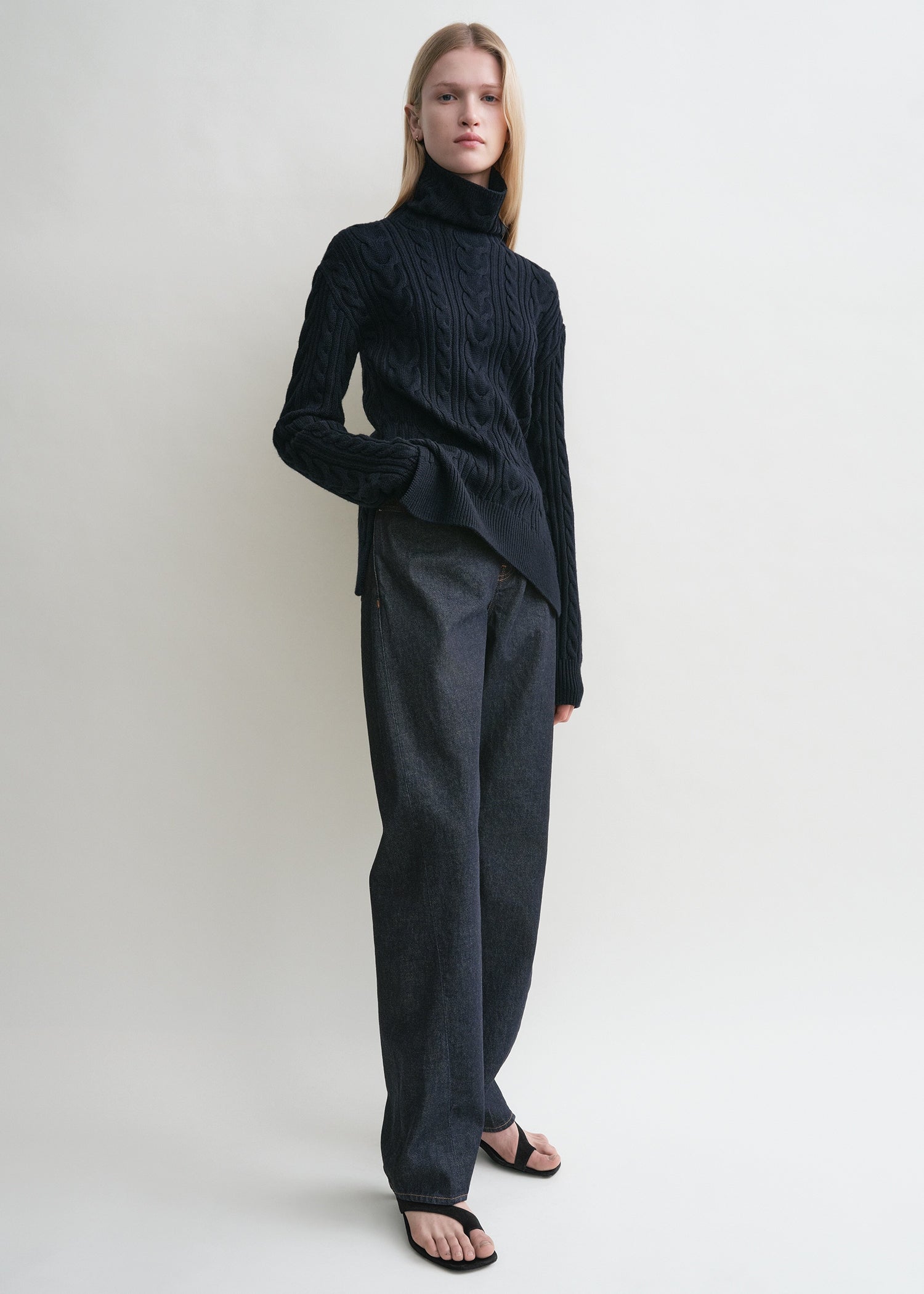 High-neck cable knit navy