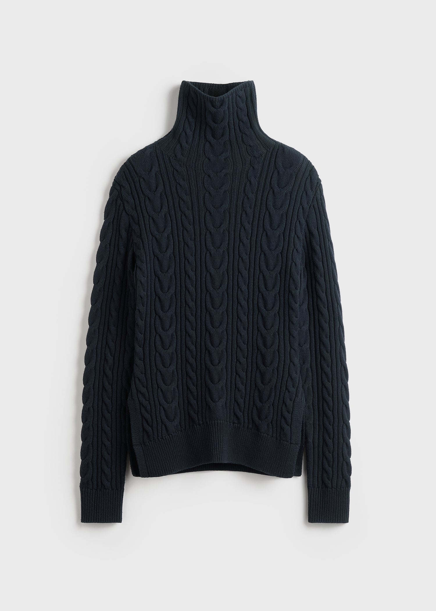 High-neck cable knit navy