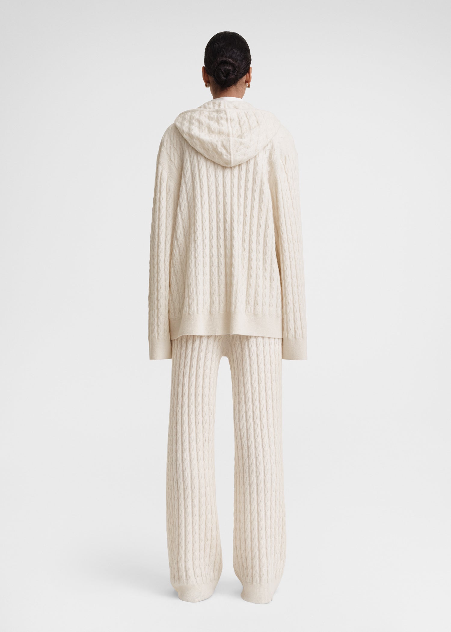 Cable knit hoodie snow