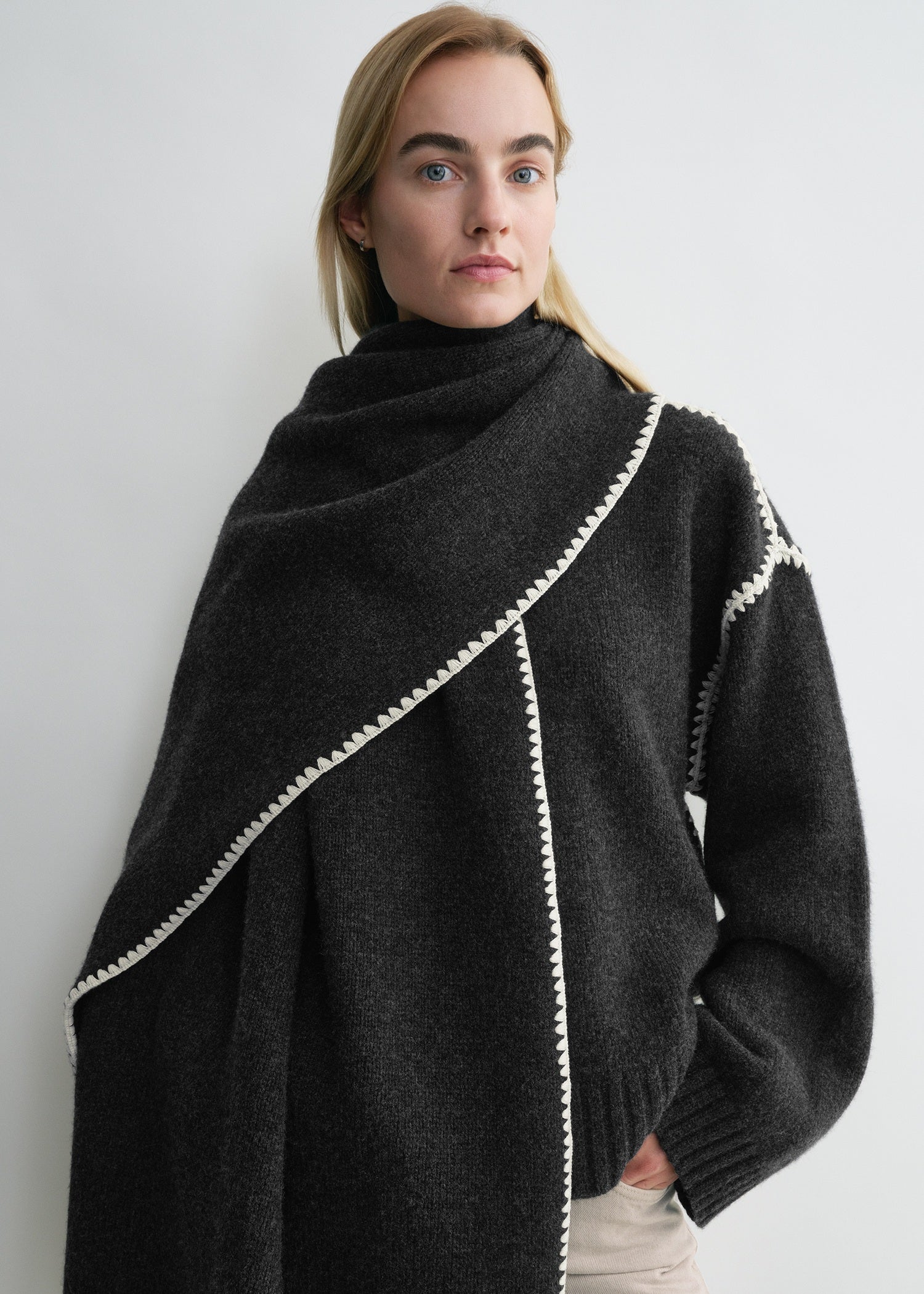 Embroidered wool cashmere scarf grey melange