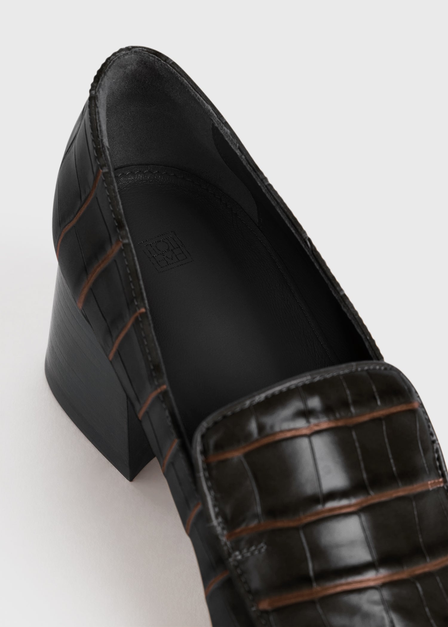 Block-heel pumps dark brown