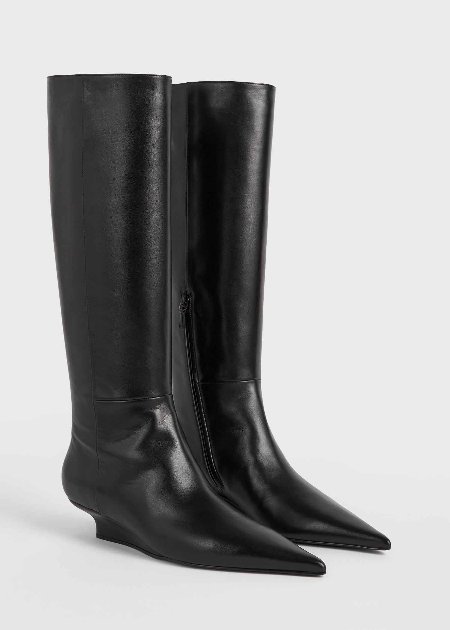 Sharp leather knee-high boots black