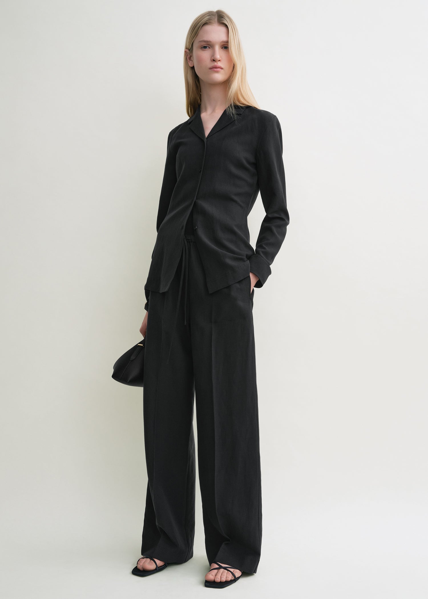 Fluid shirt black