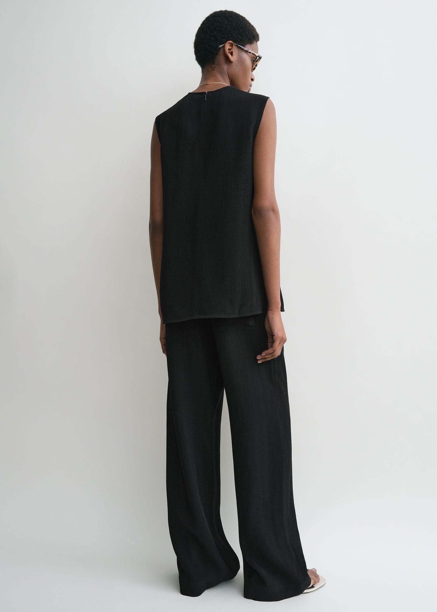 Woven stripe top black